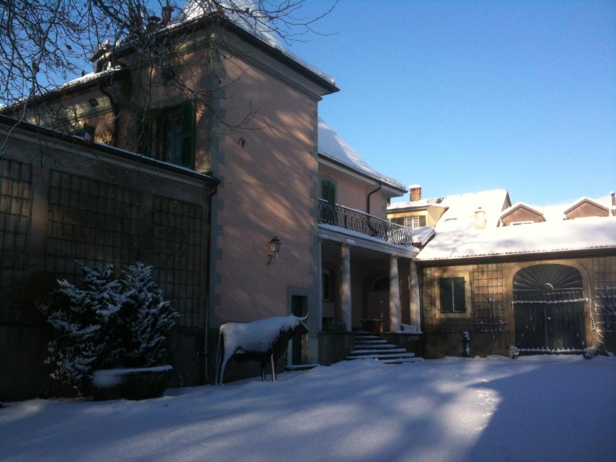Le Chateau Lavigny Buitenkant foto