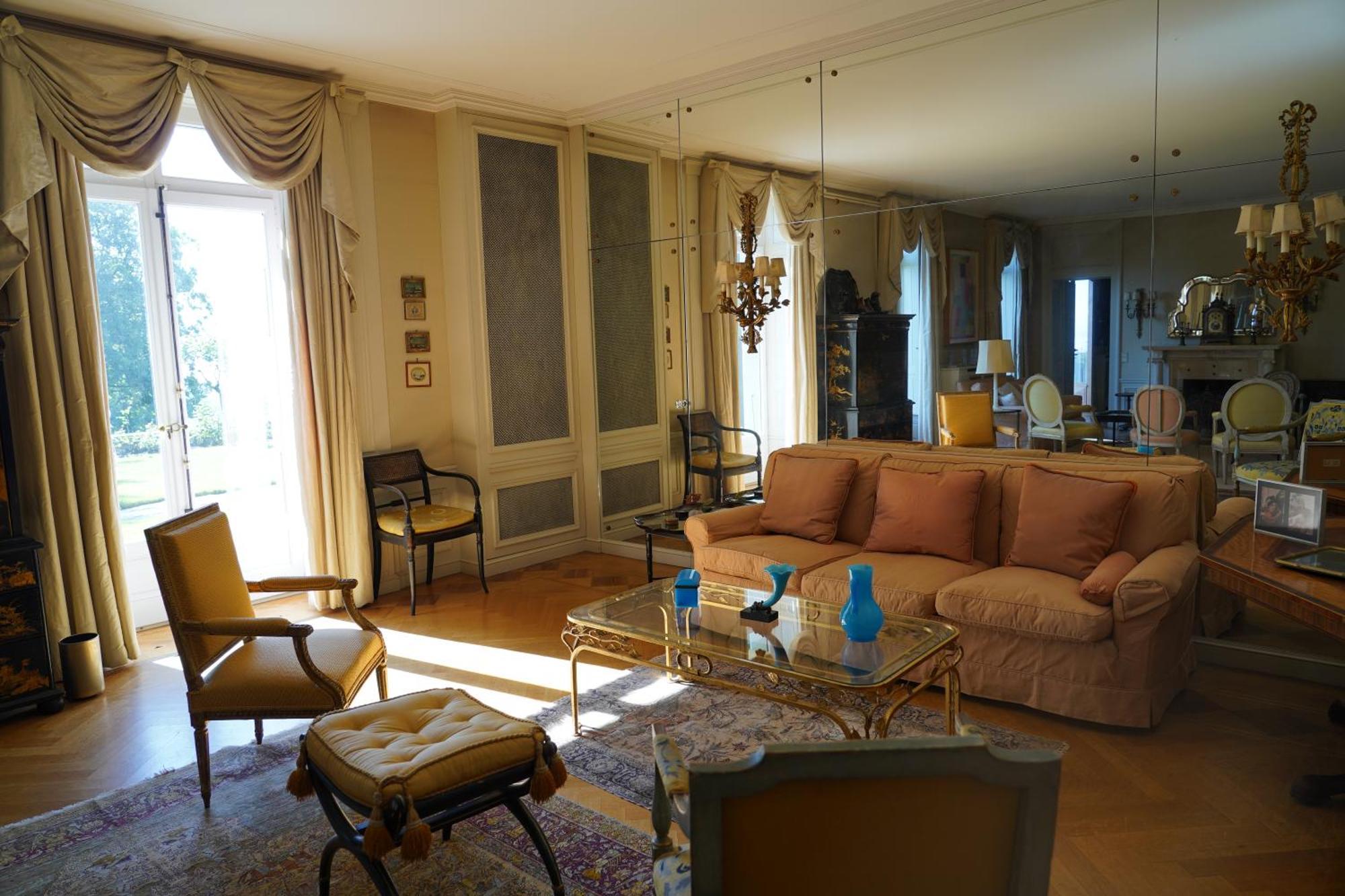 Le Chateau Lavigny Buitenkant foto