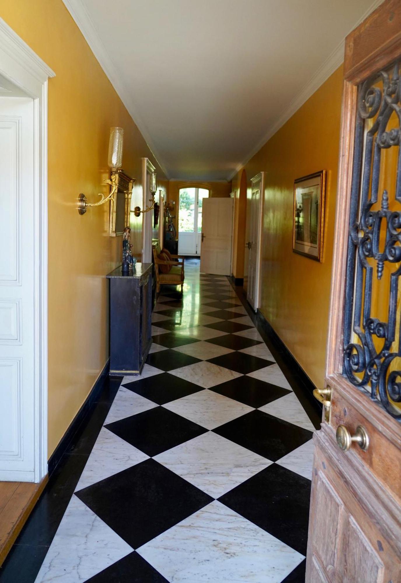 Le Chateau Lavigny Buitenkant foto