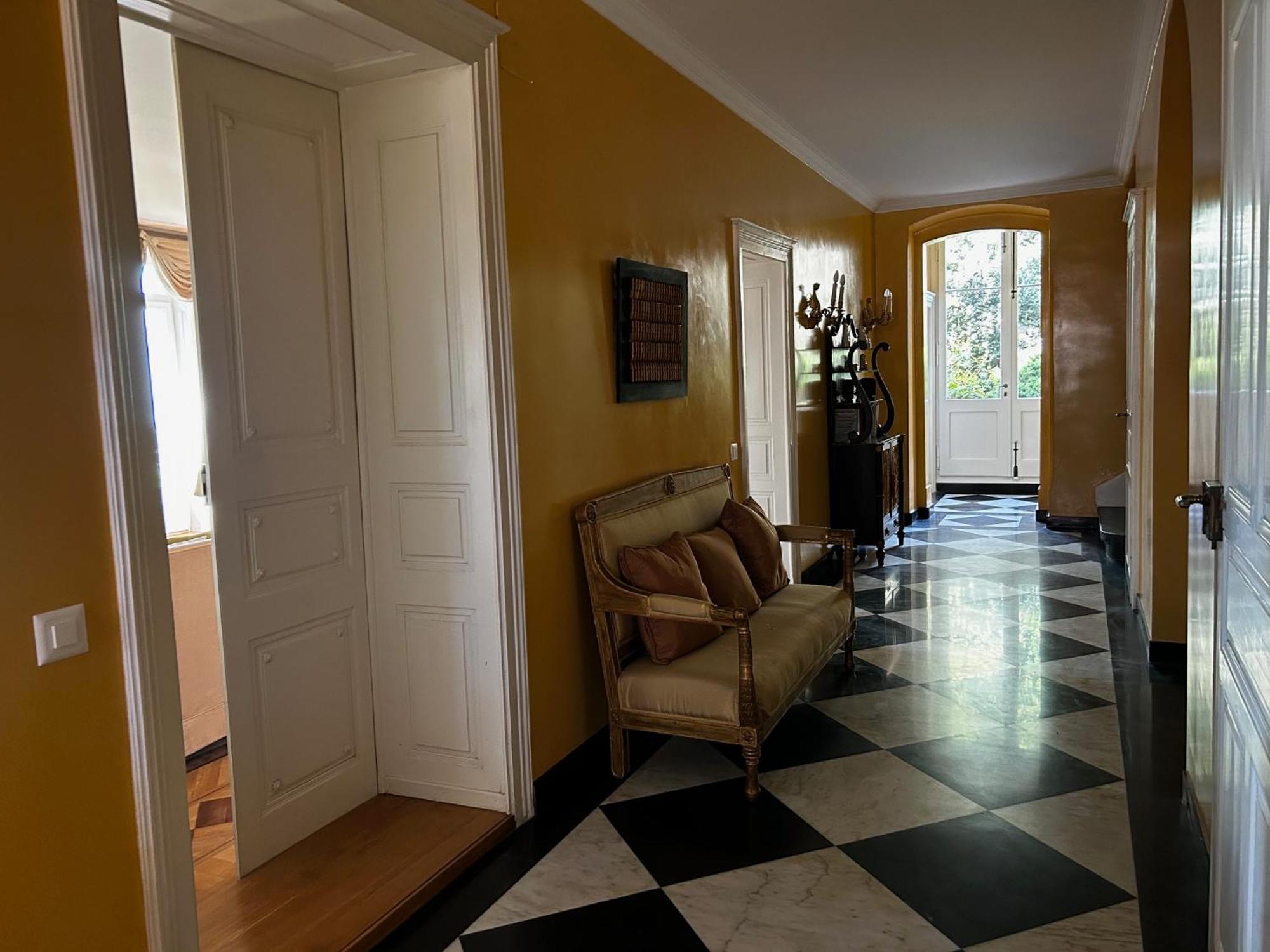 Le Chateau Lavigny Buitenkant foto