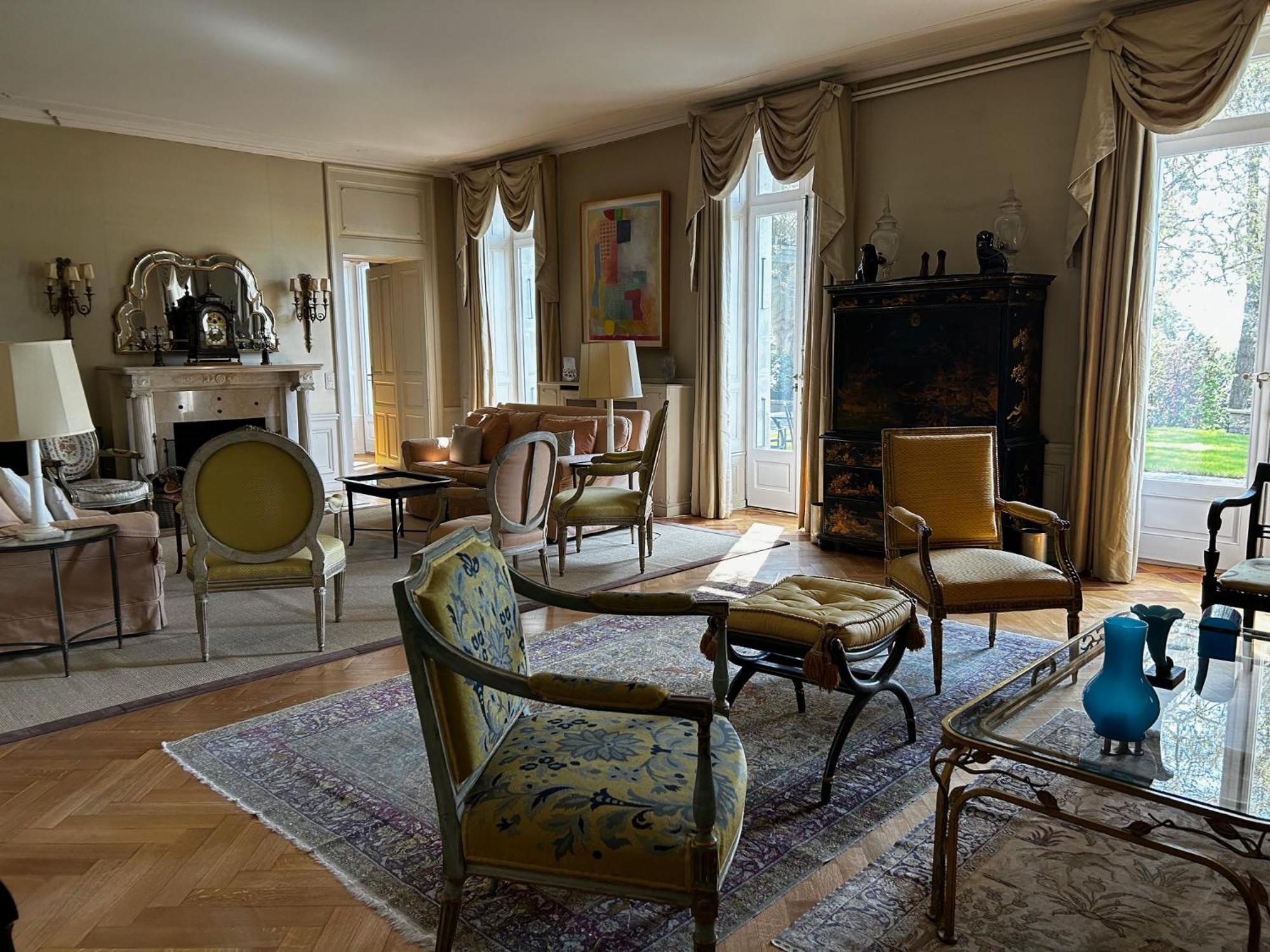 Le Chateau Lavigny Buitenkant foto